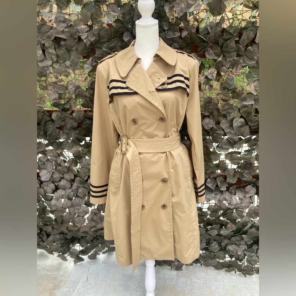 Cabi Beige Double-Breasted Trench Coat with Belt